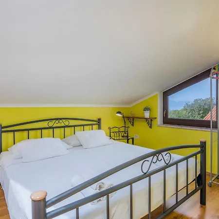 In With Wifi Holiday home *