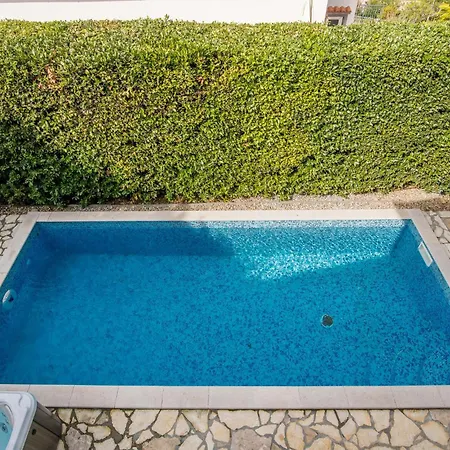 Holiday home In With Wifi