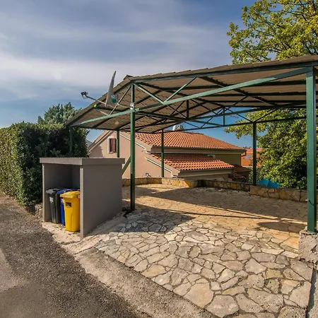 In With Wifi * Njivice