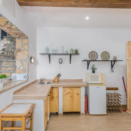 In With Wifi * Njivice